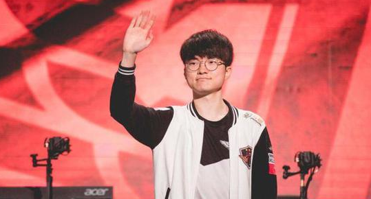 了一个球员 了一个球员