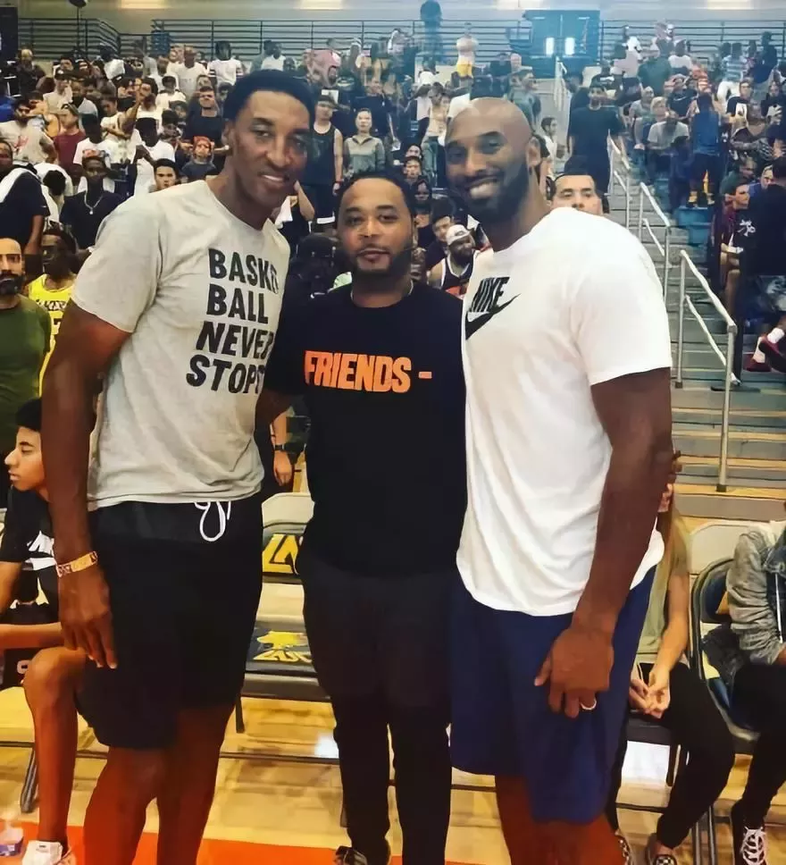 把对手射门 把对手射门